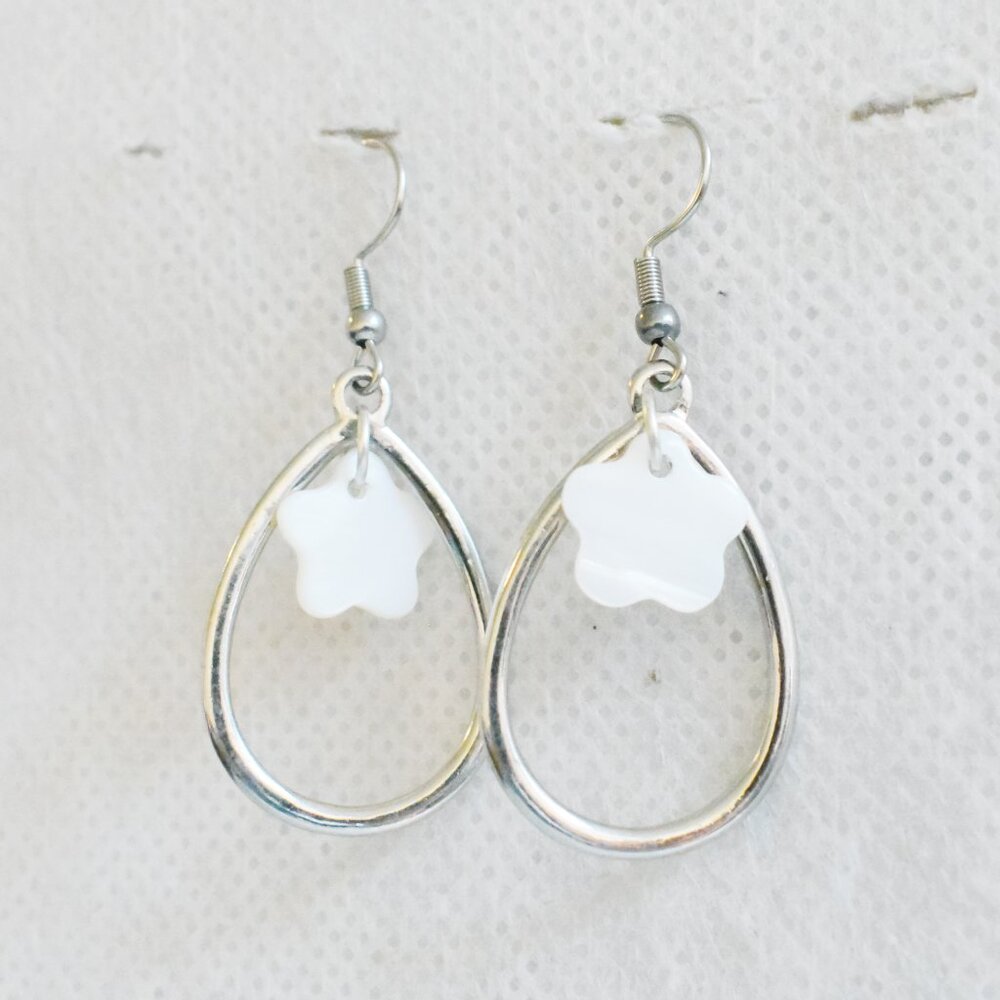 🧡 Floral Silver Teardrop Dangle Earrings Handmade Hypoallergenic Jewelry